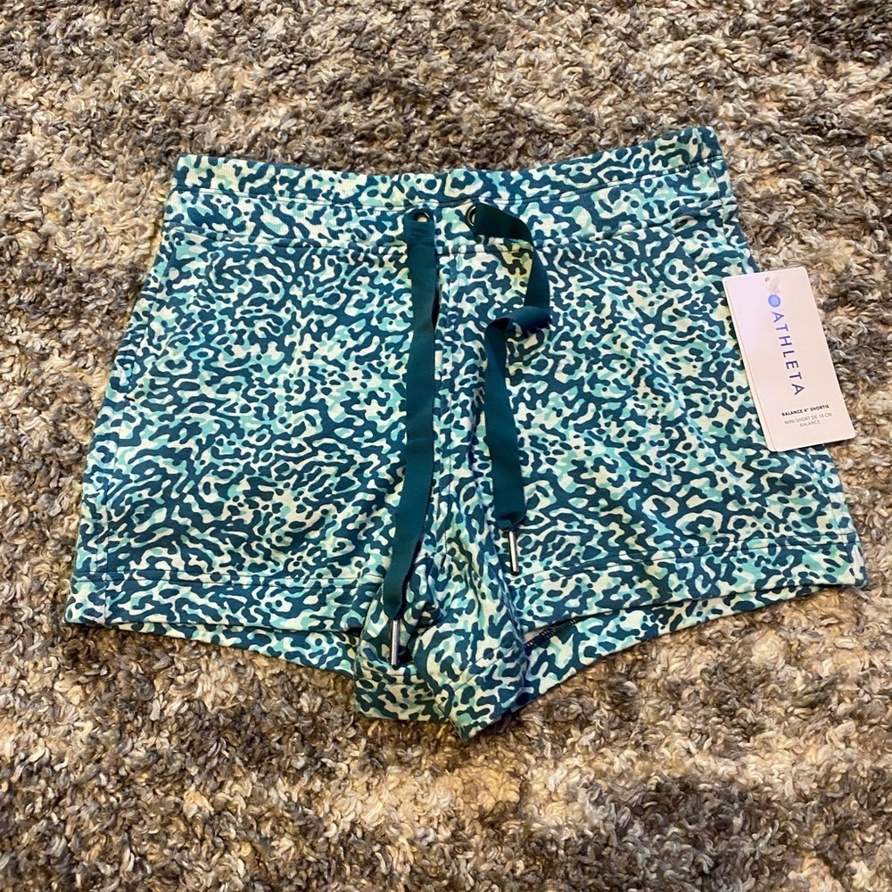 Athleta Balance 4 Inch Elastic Drawstring Breathable Soft Blue Shorts S - Picture 3 of 8
